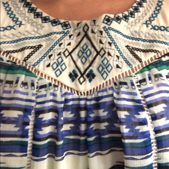 Aztec pattern dress - Picture 2 of 4